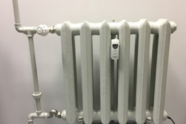 Šilumos šildymui paskirstymas, kai ant radiatorių įrengti šilumos dalikliai